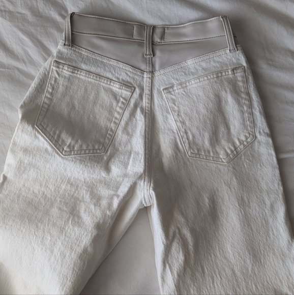 Abercrombie Mixed Fabric Ultra High Rise 90s Straight Jean 27 extra short - Picture 8 of 9